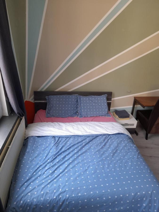 Large Room In House W Shared Kitchen & Bathroom W Free Parking Bluecard Anvers Dış mekan fotoğraf
