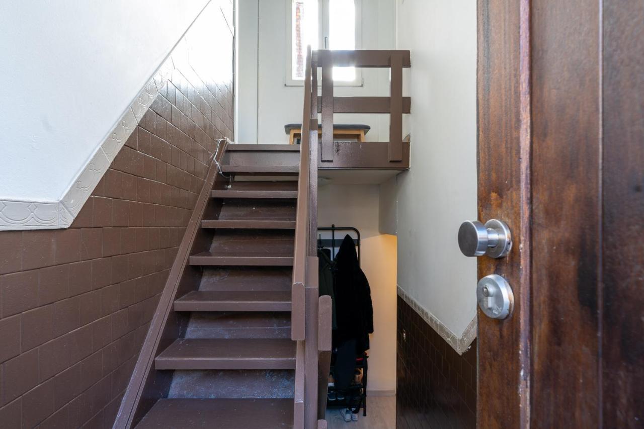 Large Room In House W Shared Kitchen & Bathroom W Free Parking Bluecard Anvers Dış mekan fotoğraf